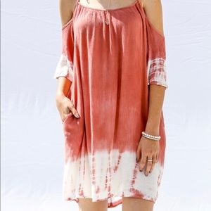 NWT Summer Daze Dress